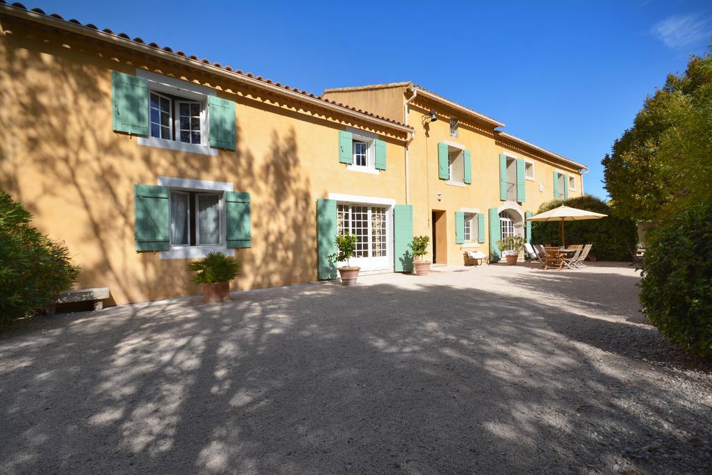 Le Mas De Trevouse Saint-Saturnin-lès-Avignon エクステリア 写真
